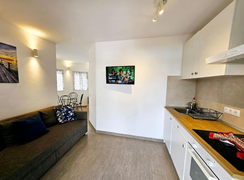Apartamento Taisa Playa Roca Costa Teguise Ngoại thất bức ảnh